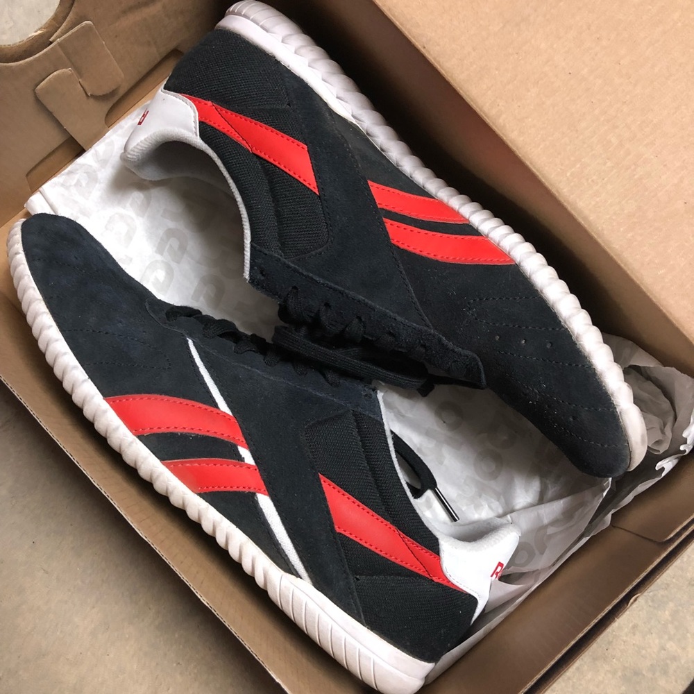 Reebok Heritage Volley Shoes